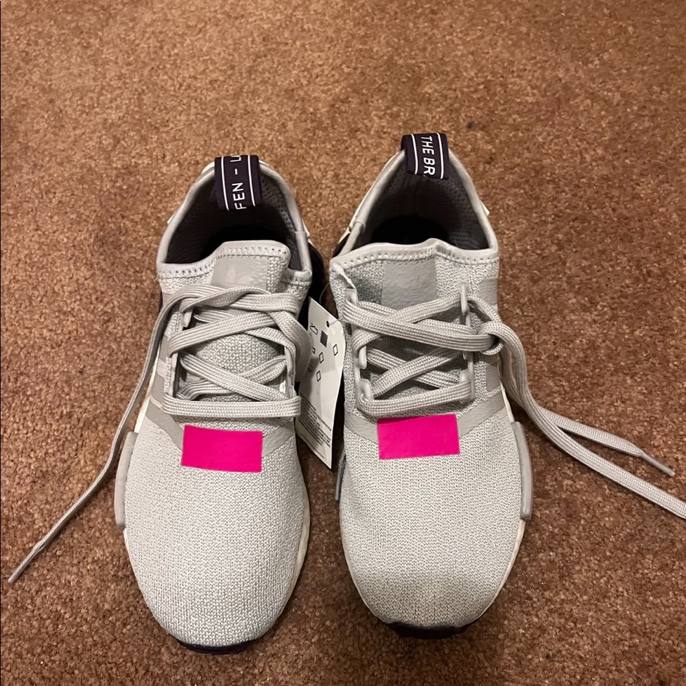 Adidas NMD R1 Womens size 7.5